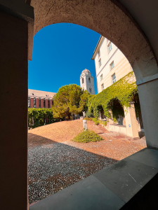 Atrium of the department of architecture - photo by Marta Bignone